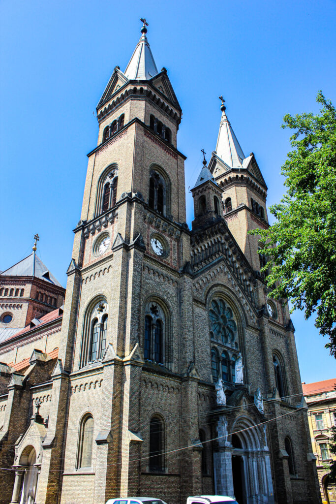 Biserica Catolica Millennium